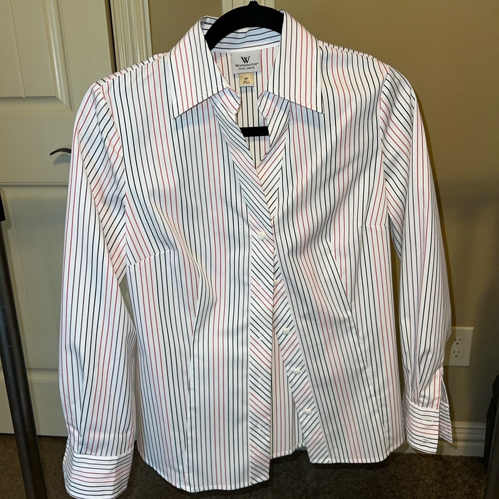 Worthington petite stretch top